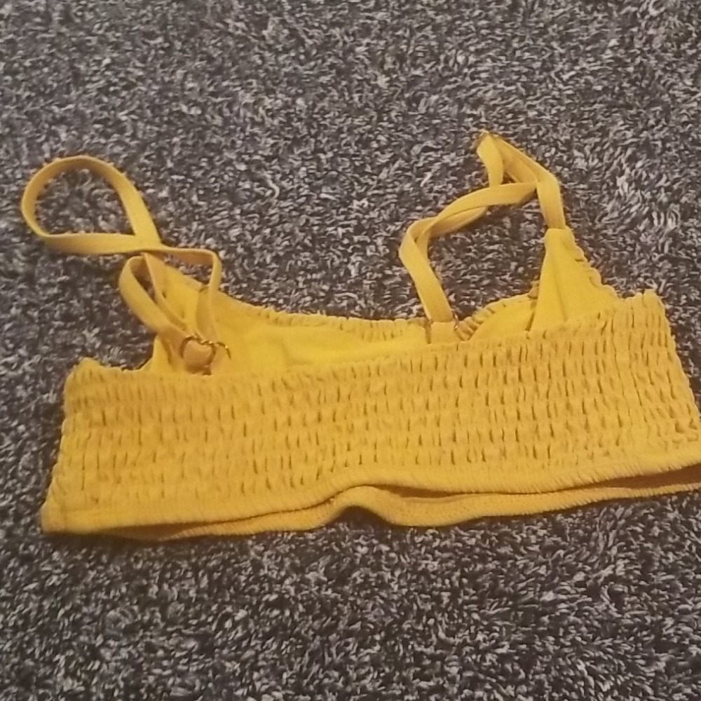 Rouched Bikini - Picture 2 of 5